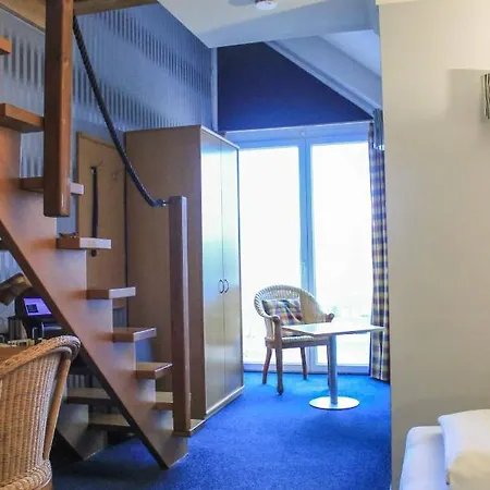 Donau-hotel Szálloda 3*