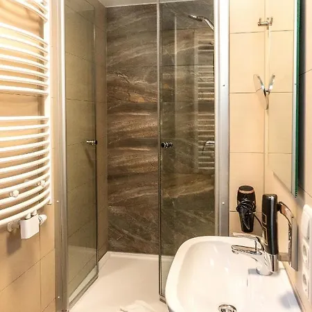 Donau-hotel 3* Sinzing