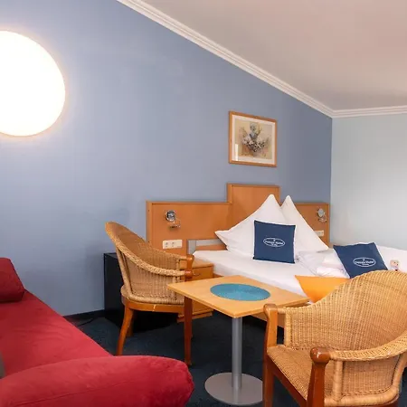 Donau-hotel Szálloda 3*