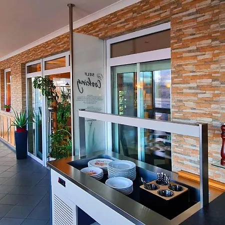Hotel Donau-hotel 3*