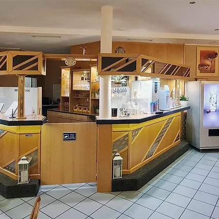 Donau-hotel Szálloda