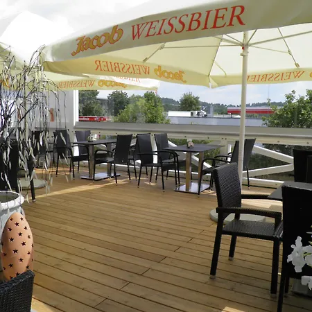 Donau-hotel Szálloda Sinzing