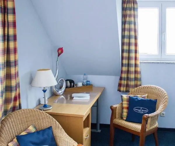 Donau-hotel Otel