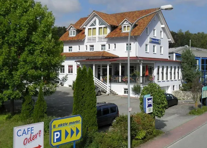 Donau-hotel Otel